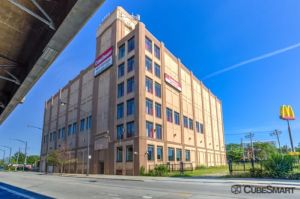 Photo of CubeSmart Self Storage - Chicago - 407 East 25th Street