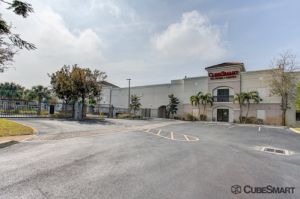 15 Cheap Self Storage Units Wellington Fl From 19 Free Months Cubesmart Self Storage Boynton Beach 7960 Venture Center Way