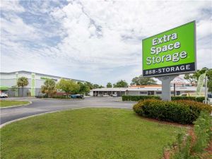 Photo of Extra Space Storage - 1681 - Oakland Park - Dixie Hwy