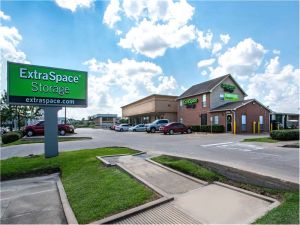 Photo of Extra Space Storage - 8613 - Houston - Beechnut Street