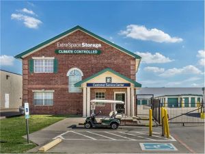 Photo of Extra Space Storage - 0474 - Carrollton - W Frankford Rd