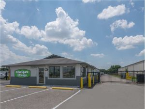Photo of Extra Space Storage - 0457 - Louisville - Preston Hwy