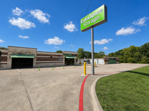 Extra Space Storage - 1622 - Duncanville - E Wheatland Rd