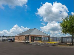 Extra Space Storage - 1606 - Dallas - Clark Rd