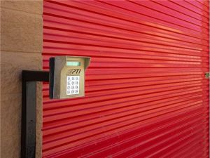 Extra Space Storage - 8893 - Irving - W Airport Fwy