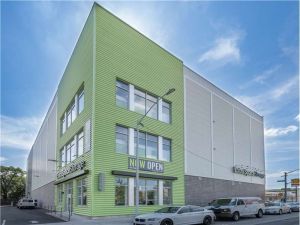 Extra Space Storage - 1801 - Ridgewood - Cypress Ave