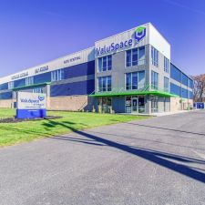 Photo of ValuSpace Halfmoon