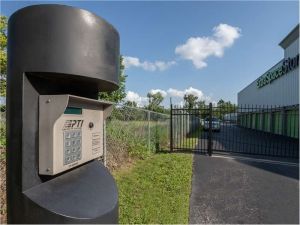 Photo of Extra Space Storage - 1596 - Lakeland - US Hwy 98