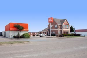 Photo of Public Storage - Duncanville - 1212 N Duncanville Rd