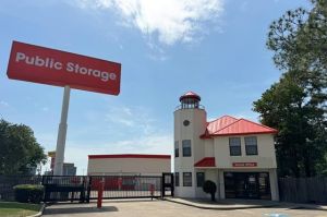 Public Storage - Houston - 2100 North Loop West - 2100 North Loop West