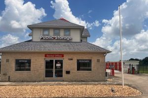 Public Storage - League City - 1250 W. League City Pkwy - 1250 W. League City Pkwy
