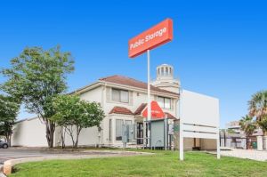 Public Storage - San Antonio - 7234 Blanco Road - 7234 Blanco Road