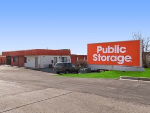 Public Storage - Carol Stream - 440 E Saint Charles Rd - 440 E Saint Charles Rd