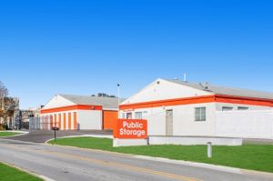 Public Storage - Shawnee - 12716 W 63rd Street - 12716 W 63rd Street