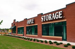 Ample Storage Currituck