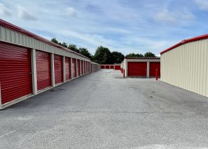 Photo of 10 Federal Storage - England Chapel Rd