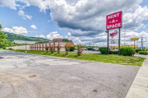 Photo of Rent-A-Space Salem