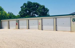 Crestway Parking & Storage