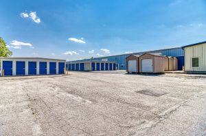 Storage Sense - St Clair