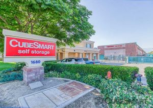 CubeSmart Self Storage - CA Redlands W Redlands Blvd - 1680 West Redlands Boulevard