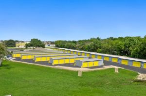 Storage Star Austin - Pond Springs