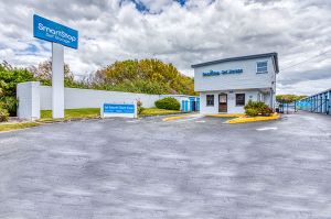 Photo of SmartStop Self Storage - Tampa - 9823 W Hillsborough Ave
