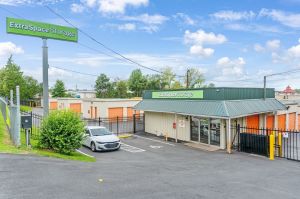 Photo of Extra Space Storage - 6020 - Charlotte - Dorton St
