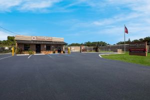 Photo of StorQuest - Sarasota / Pinkney
