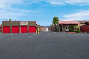 Photo of StorQuest - San Leandro / Davis
