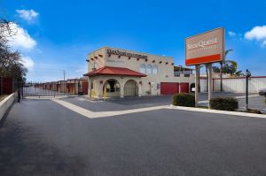 Photo of StorQuest - Bakersfield / White
