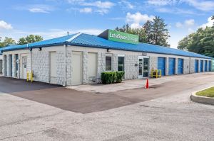 Extra Space Storage - 2150 - Fort Wayne - St Joe Center Rd - 3428 Saint Joe Center Road
