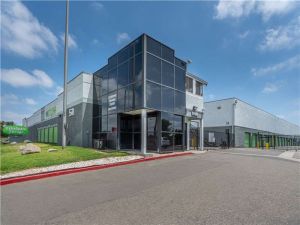 Extra Space Storage - 0221 - Santa Ana - S Grand Av