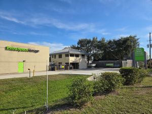 Extra Space Storage - 3024 - Orlando - Orange Blossom Trl