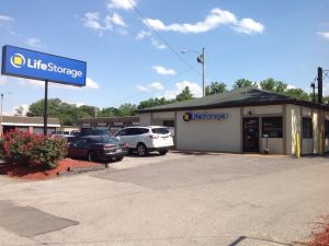 Extra Space Storage - 3364 - Brentwood - Manchester Road