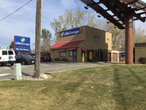 Photo of Extra Space Storage - 3757 - Burnsville - Highway 35W