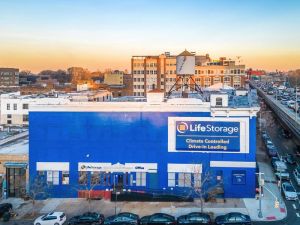 Photo of Extra Space Storage - 3939 - Brooklyn - Clinton Ave