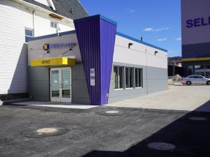 Extra Space Storage - 4193 - Bronx - 2036 Webster Ave