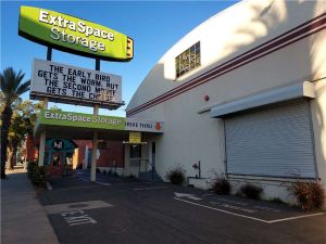 Extra Space Storage - 1981 - Pasadena - Arroyo Pkwy