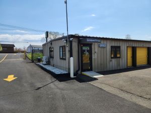 Photo of Extra Space Storage - 3043 - Suffield - South Street