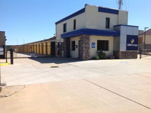 Extra Space Storage - 3089 - Bedford - Broadway Ave