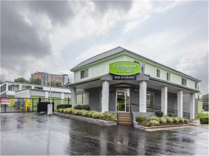 Photo of Extra Space Storage - 0380 - Rockville - 11850 Parklawn Dr