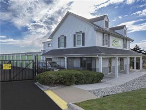 Extra Space Storage - 0412 - Farmington Hills - Grand River Ave