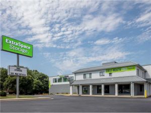Photo of Extra Space Storage - 0640 - Germantown - Frederick Rd