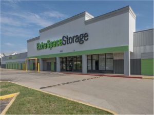 Photo of ESS - Wichita - E 21st St N
