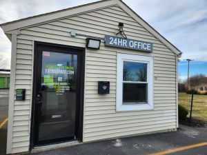 Extra Space Storage - 3060 - East Syracuse - Basile Rowe