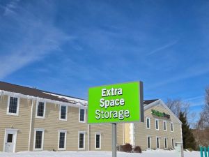 Extra Space Storage - 3126 - East Greenwich - County Trl - 2771 South County Trail
