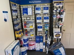 Extra Space Storage - 3128 - Salem - Policy St