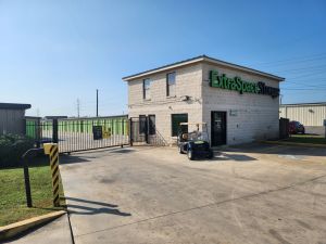 Photo of Extra Space Storage - 3269 - San Antonio - Foster Rd