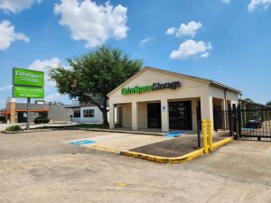 Photo of Extra Space Storage - 3290 - Deer Park - Center Street