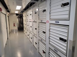 Extra Space Storage - 3593 - Sarasota - Tamiami Trl